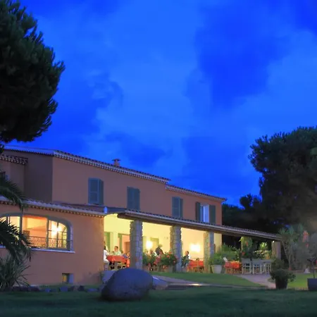 Les Lentisques 3* Cargèse