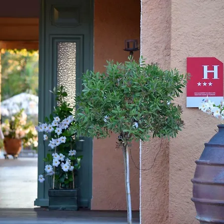 Les Lentisques Hotel