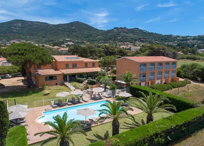 Hotell Les Lentisques 3*
