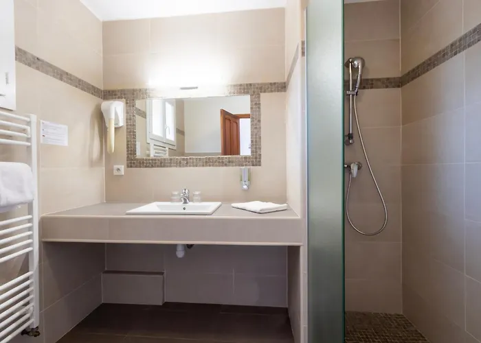 Hotel Les Lentisques 3*