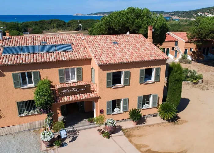 Hotel Les Lentisques 3*